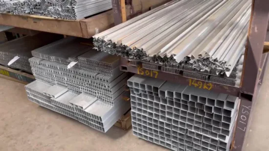 Aluminiumprofil-Fußleiste für Innenverkleidungen in Baumaterialien mit Eloxalfarbe